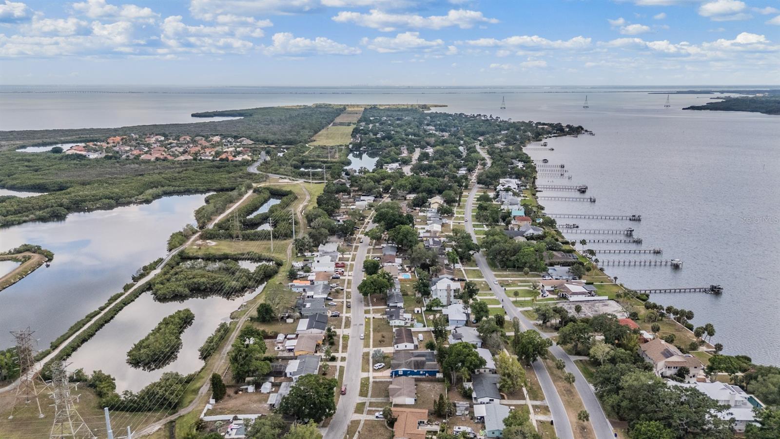 OLDSMAR COUNTRY CLUB ESTATES SEC 3 - Residential