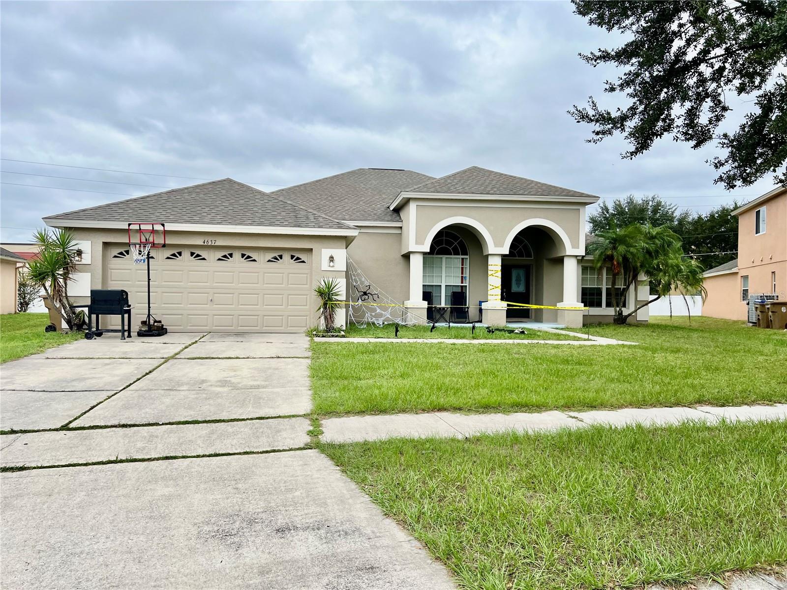 4637 HURON BAY CIRCLE