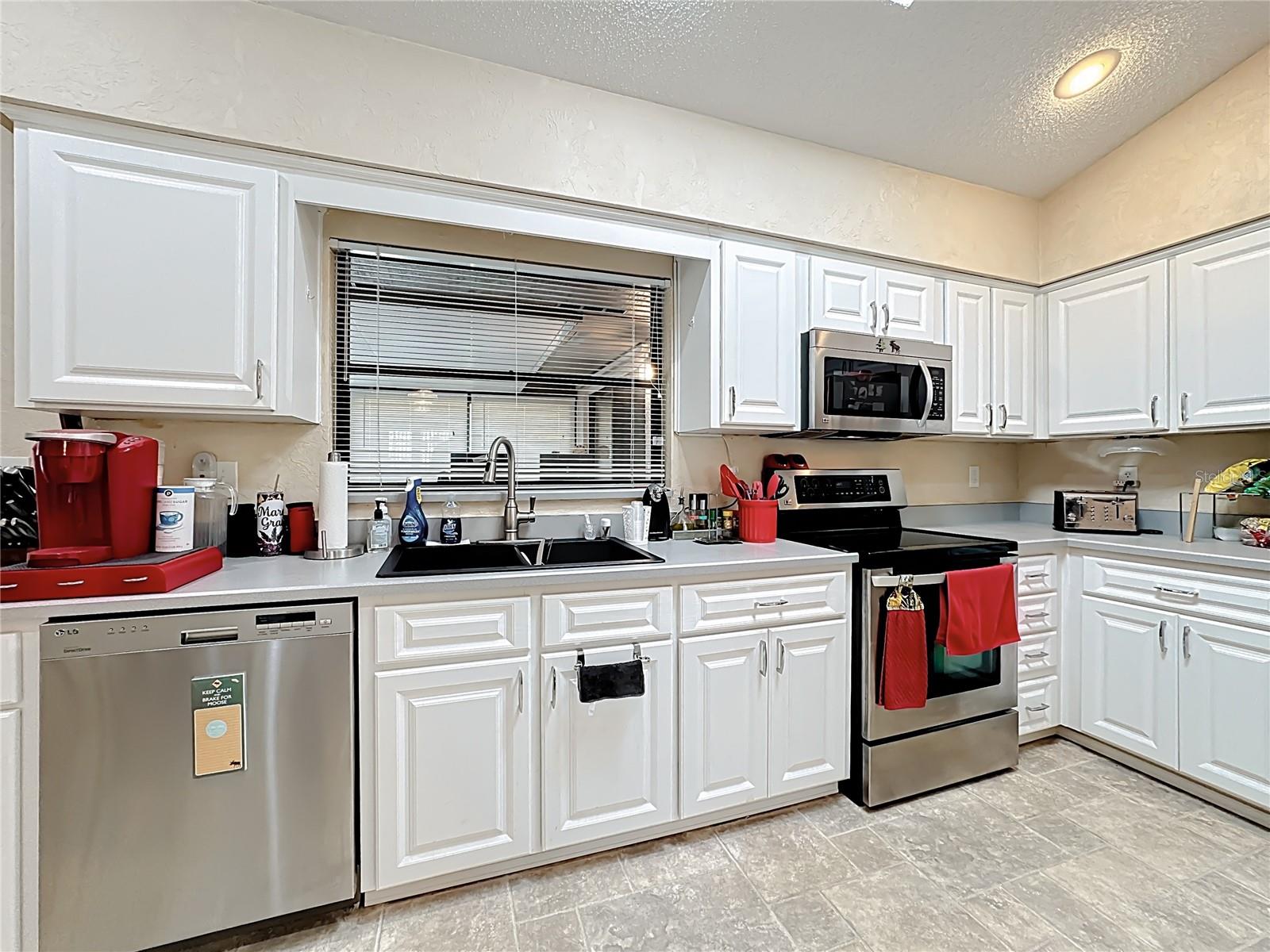 OAK FOREST UNIT 6 - Residential