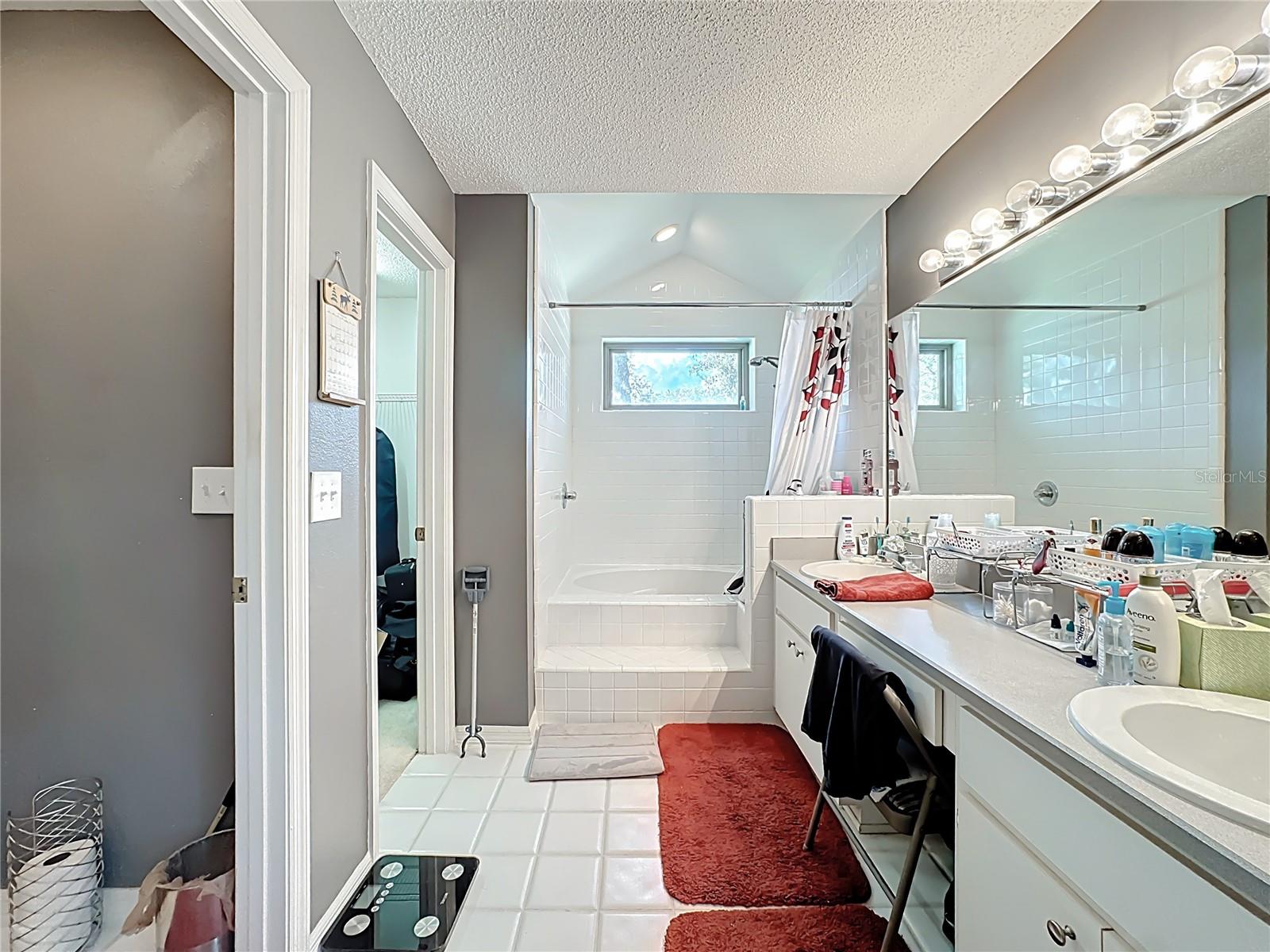 OAK FOREST UNIT 6 - Residential