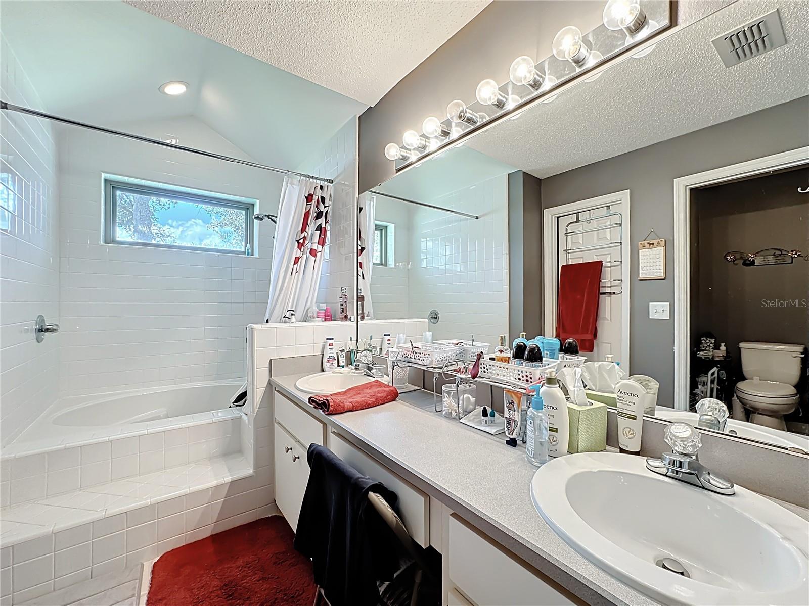 OAK FOREST UNIT 6 - Residential