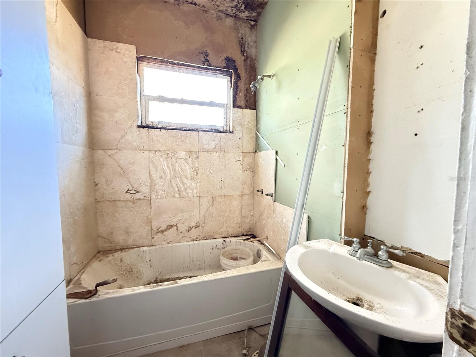 CASLER HEIGHTS - Residential Income