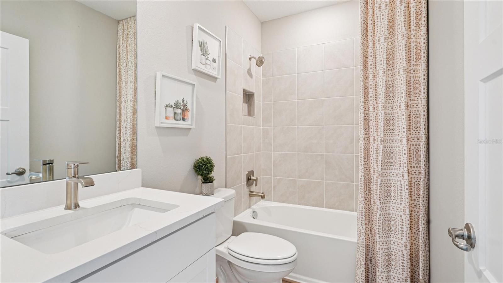 BUCHANAN TRAILS - Residential