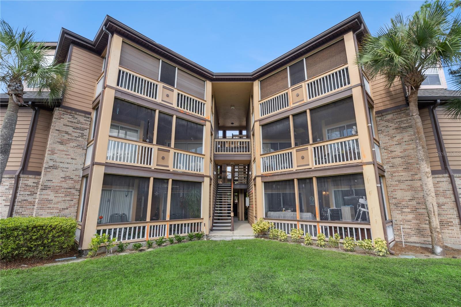 WINDSOR AT SABAL WALK A CONDO - Residential