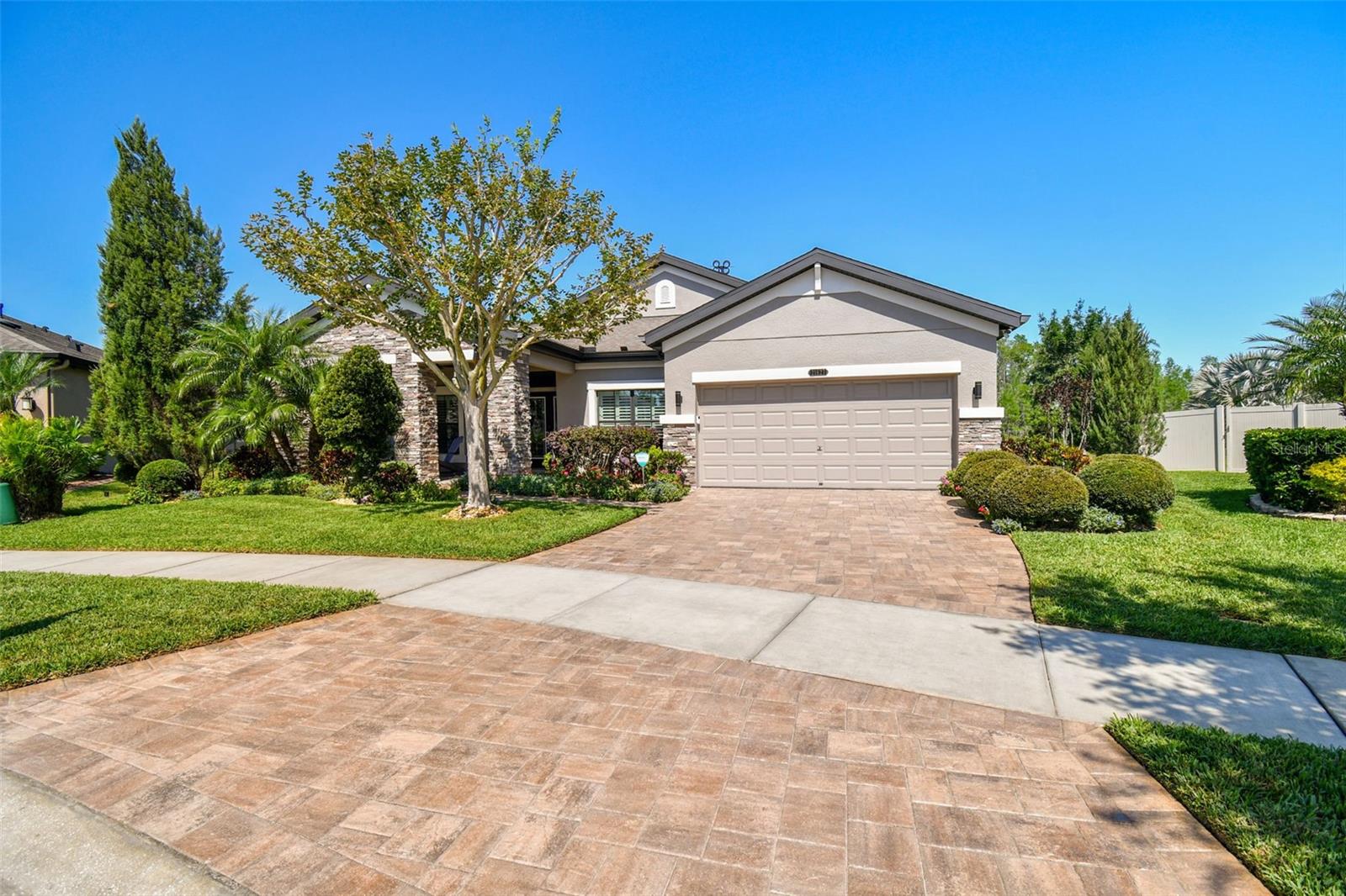 21627 PEARL CRESCENT COURT