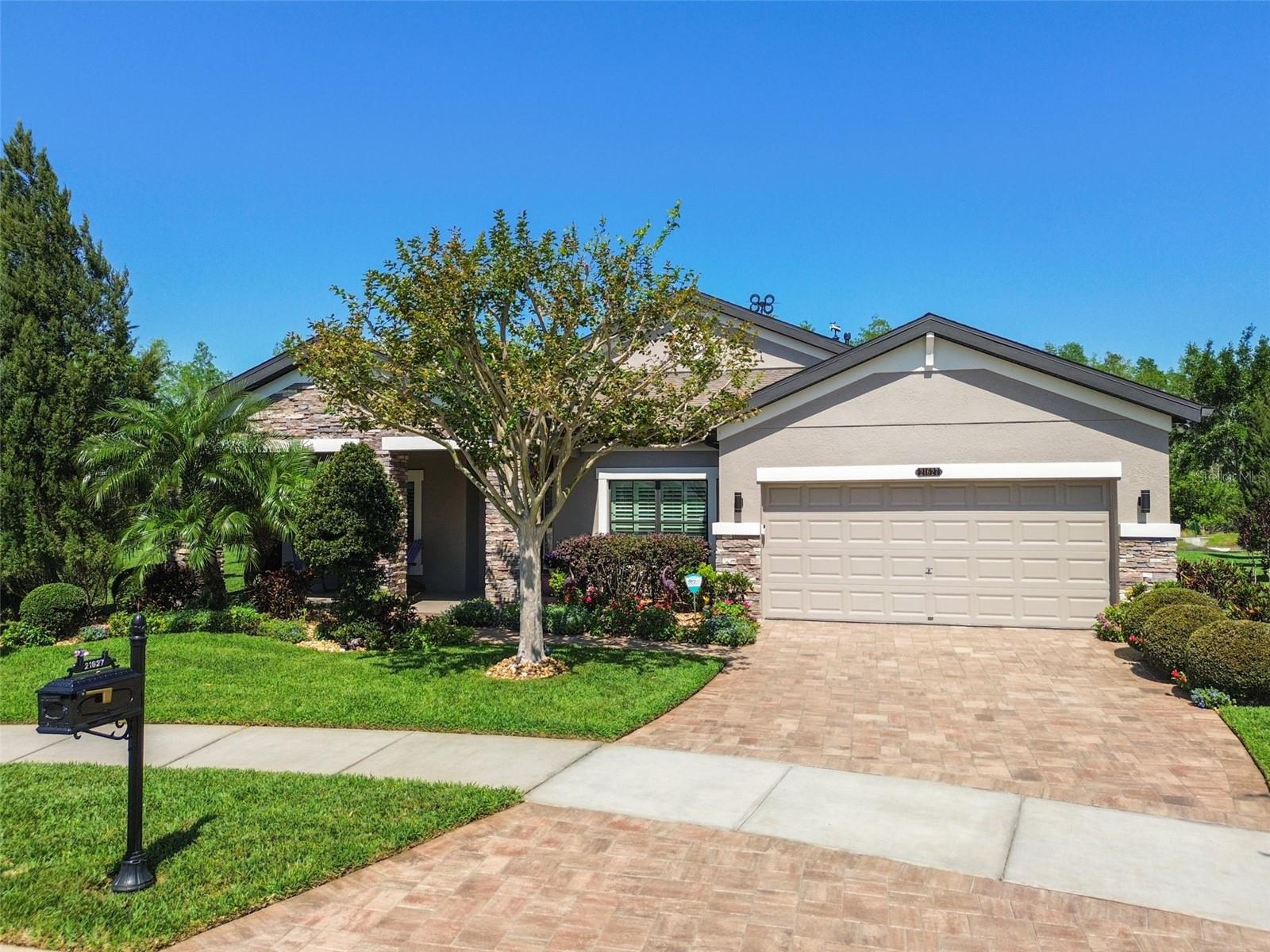 21627 PEARL CRESCENT COURT