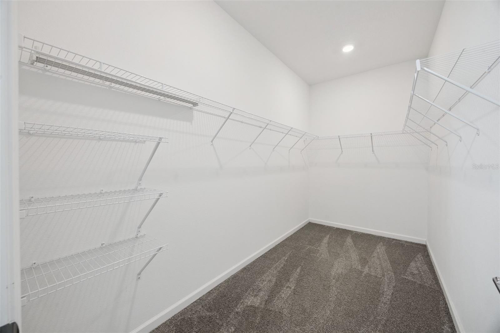 PINE GLEN - Residential