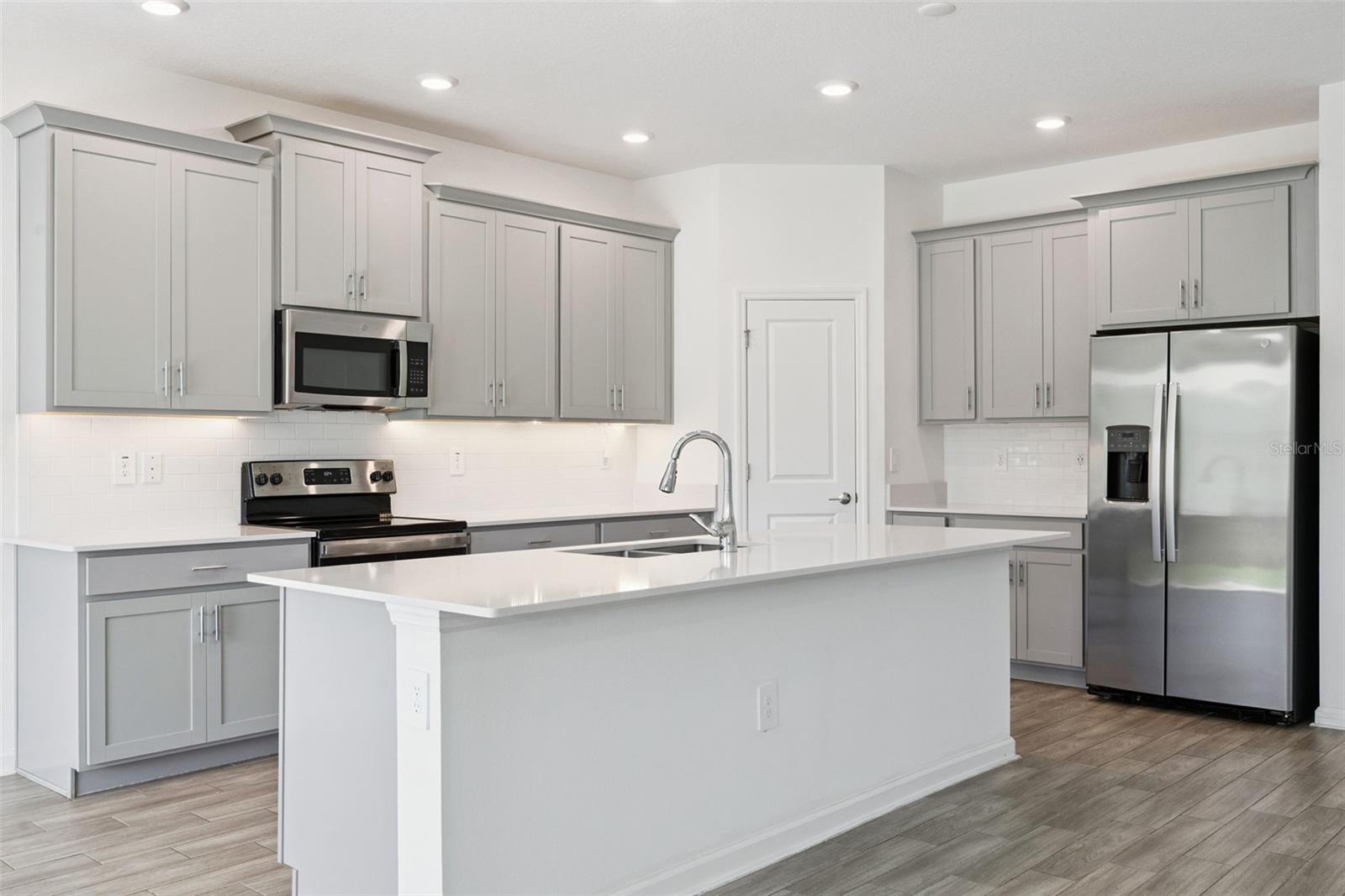 PINE GLEN - Residential