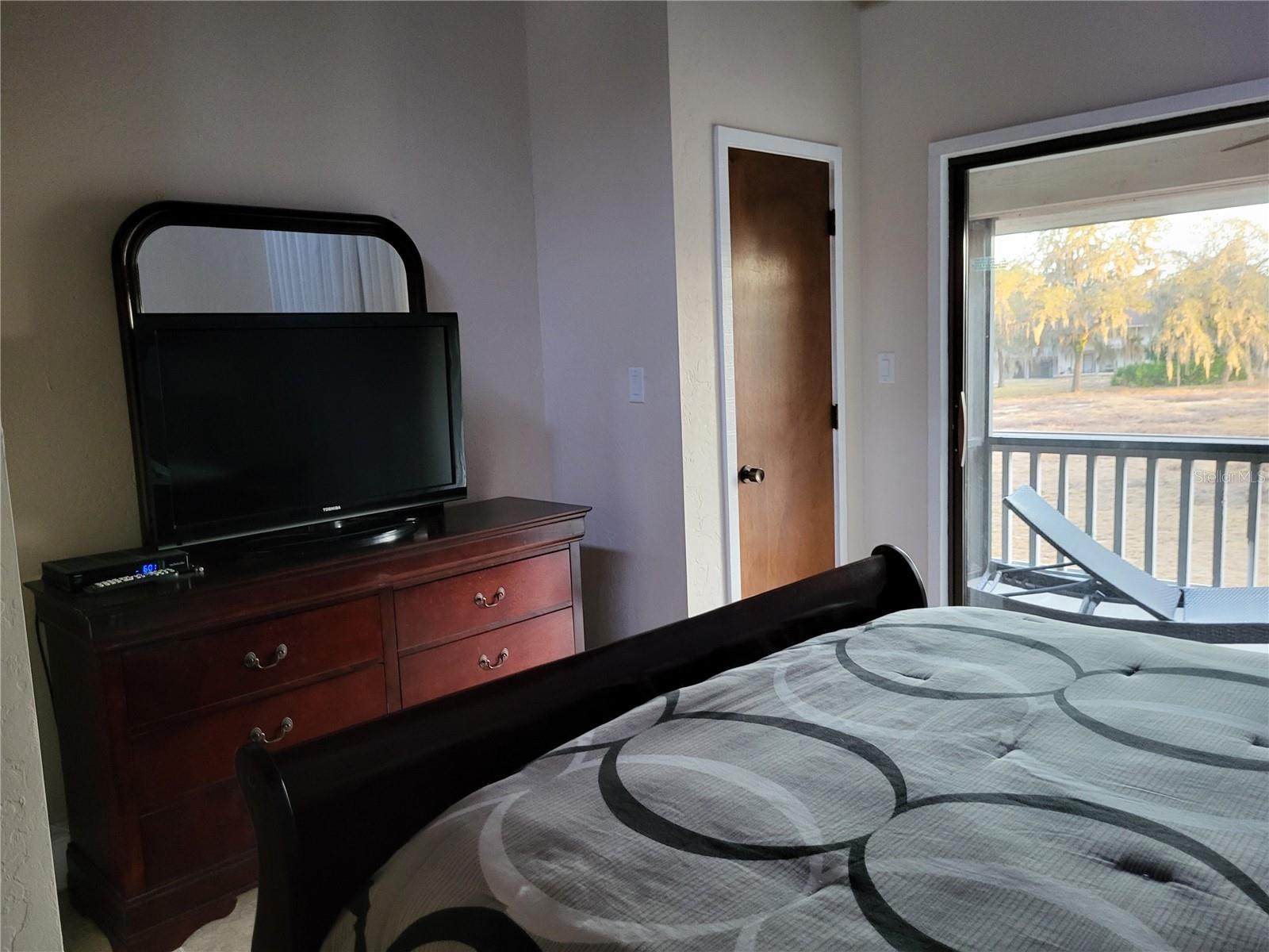 GRENELEFE CAMELOT CONDO PH 03 - Residential