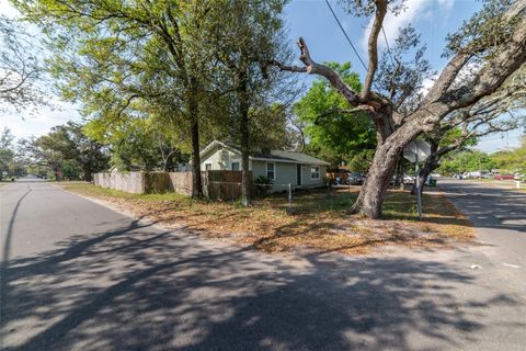 A home in TAMPA