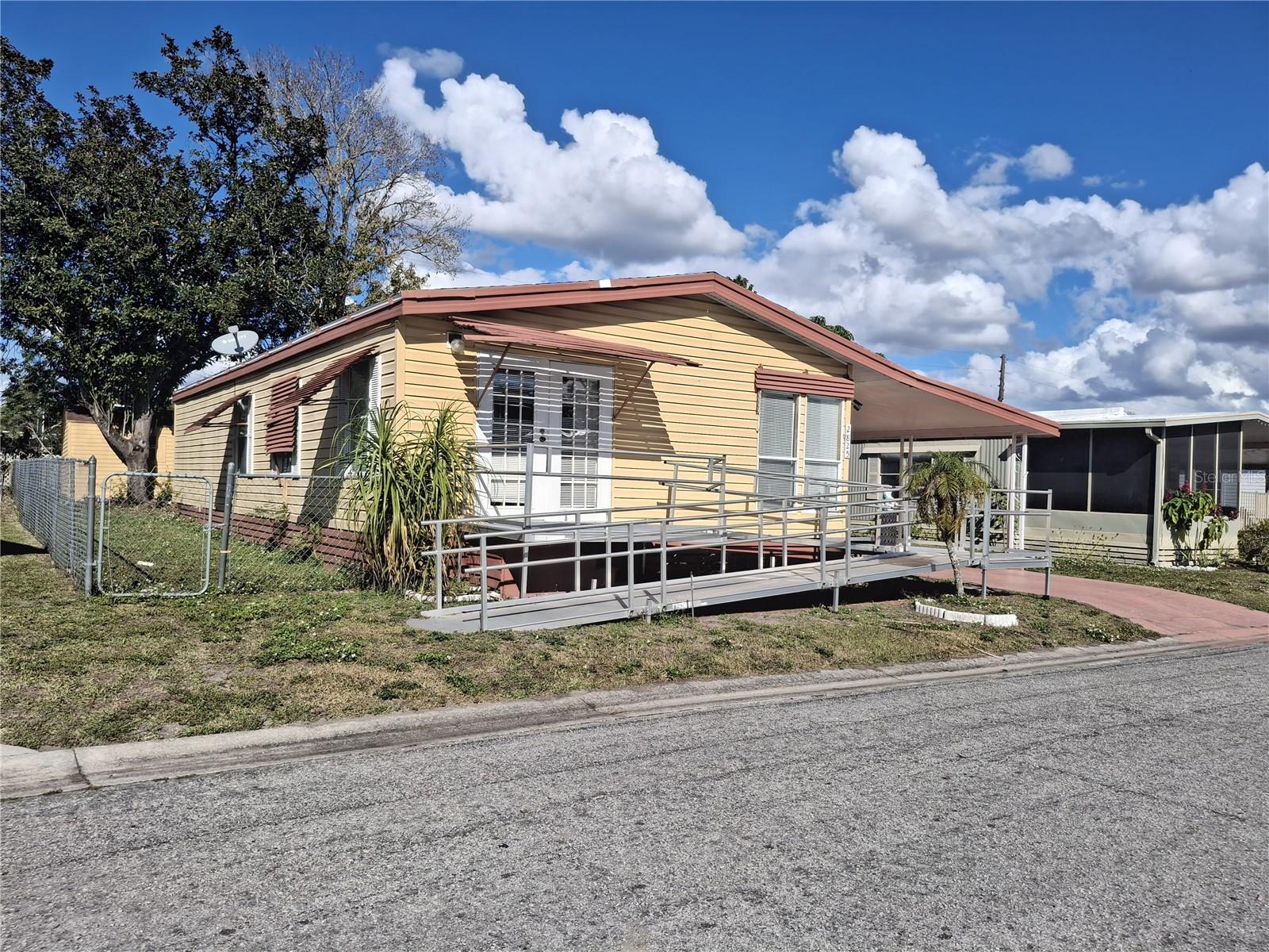 STARLIGHT RANCH - Residential