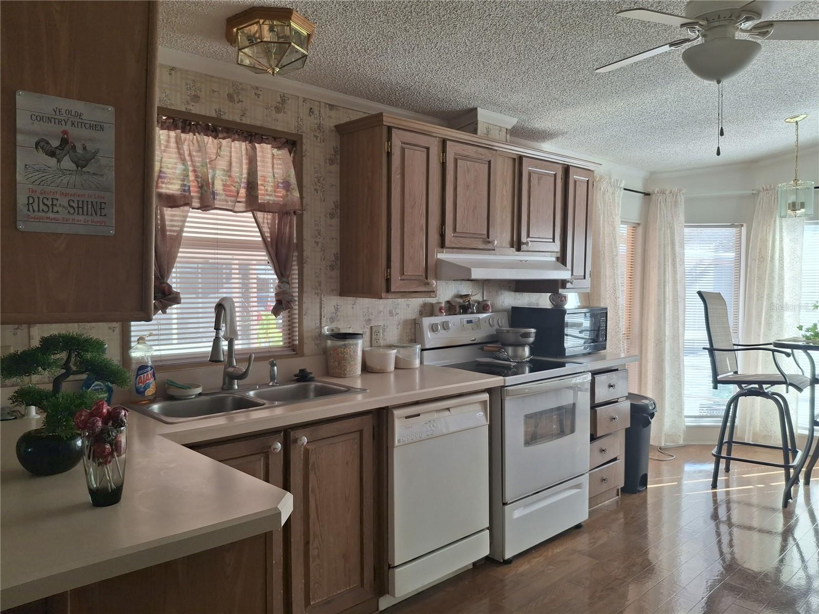 STARLIGHT RANCH - Residential