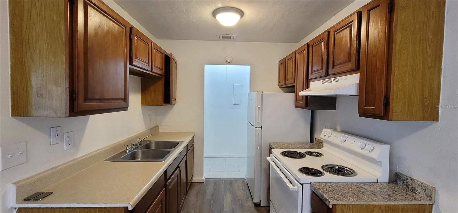 PHOENIX SUB NAPIER GRT - Residential Income