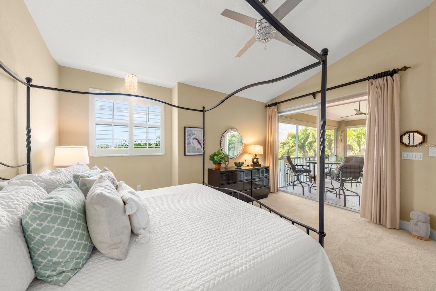 BLACKBURN HARBOR WATERFRONT VI - Residential