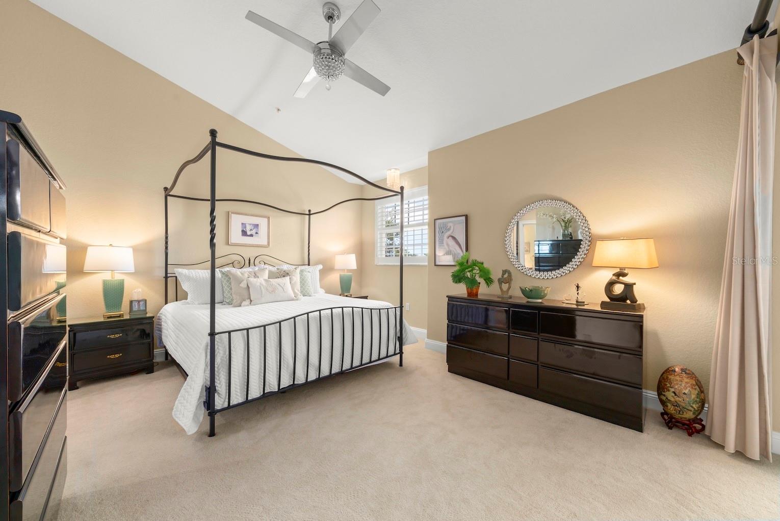 BLACKBURN HARBOR WATERFRONT VI - Residential