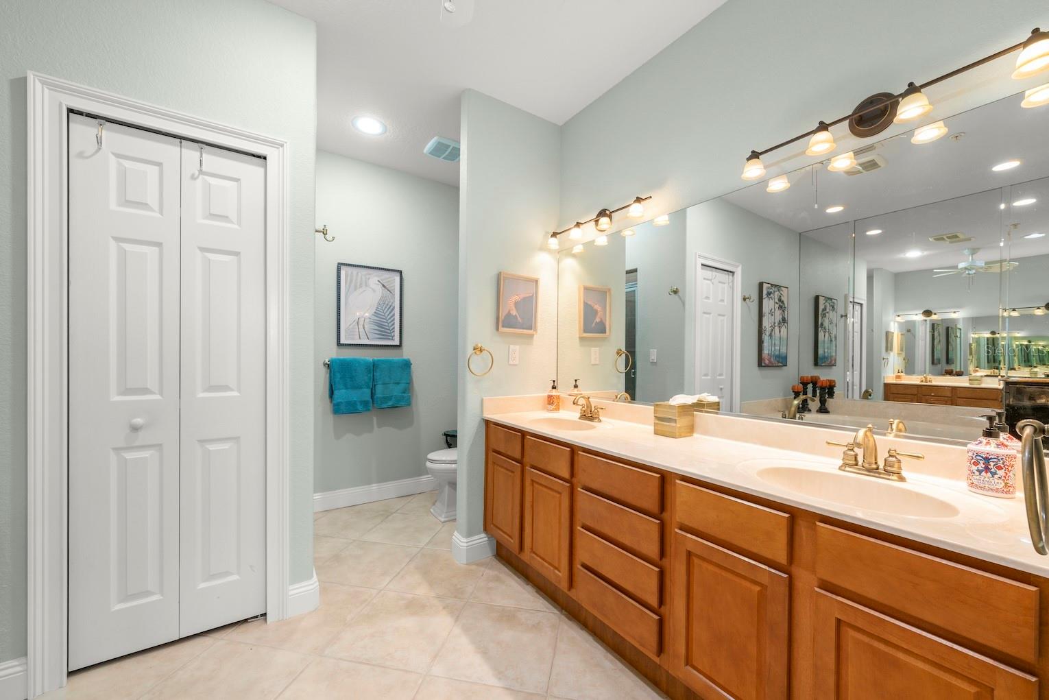 BLACKBURN HARBOR WATERFRONT VI - Residential