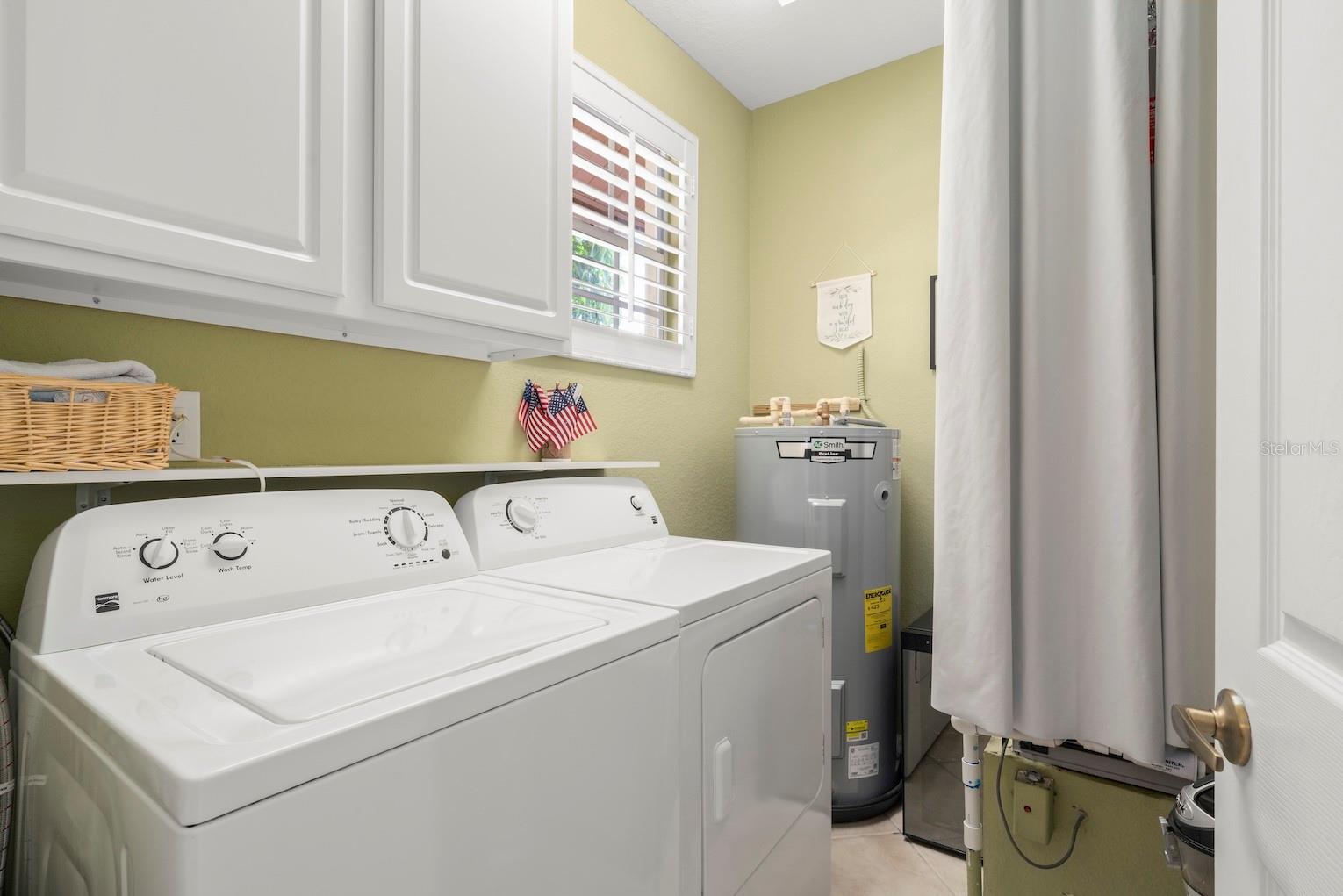 BLACKBURN HARBOR WATERFRONT VI - Residential