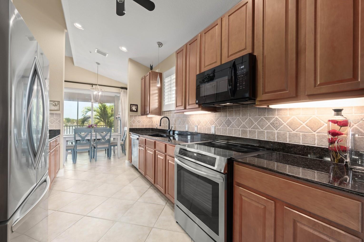 BLACKBURN HARBOR WATERFRONT VI - Residential