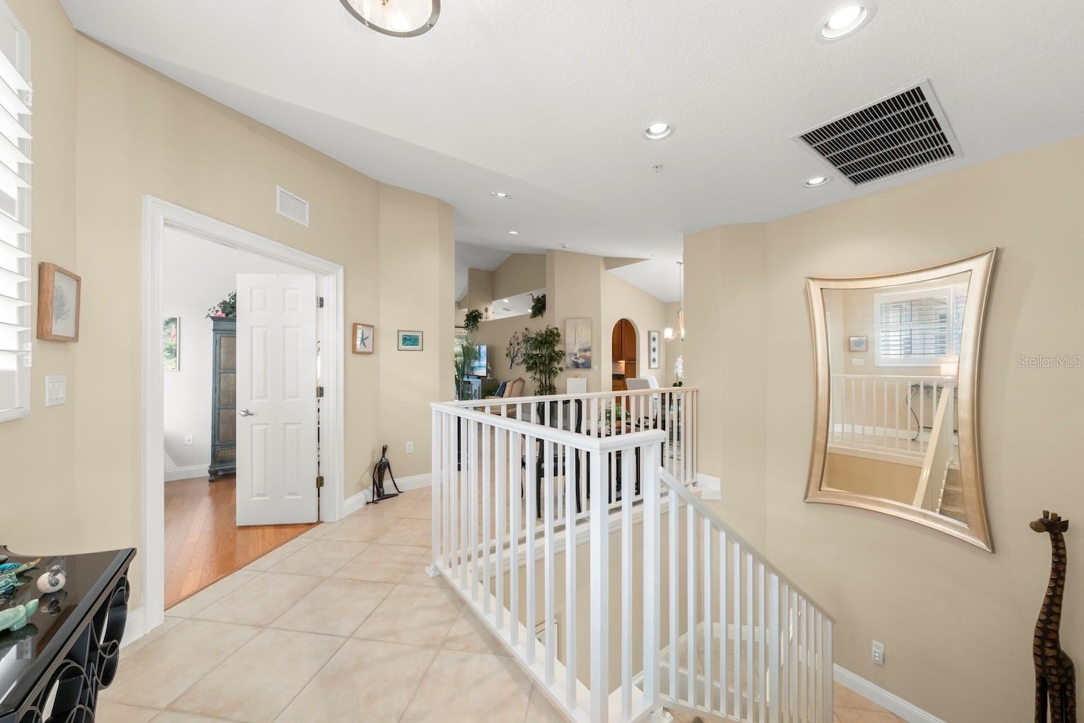 BLACKBURN HARBOR WATERFRONT VI - Residential