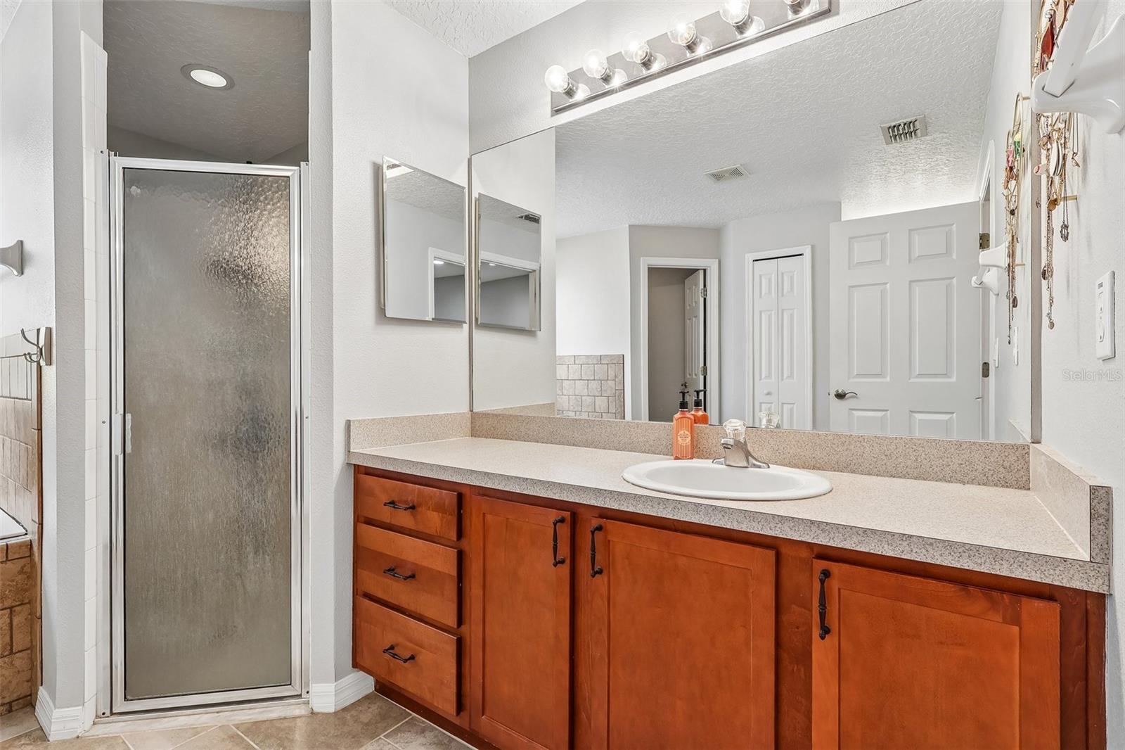 TAVARES CHELSEA OAKS - Residential
