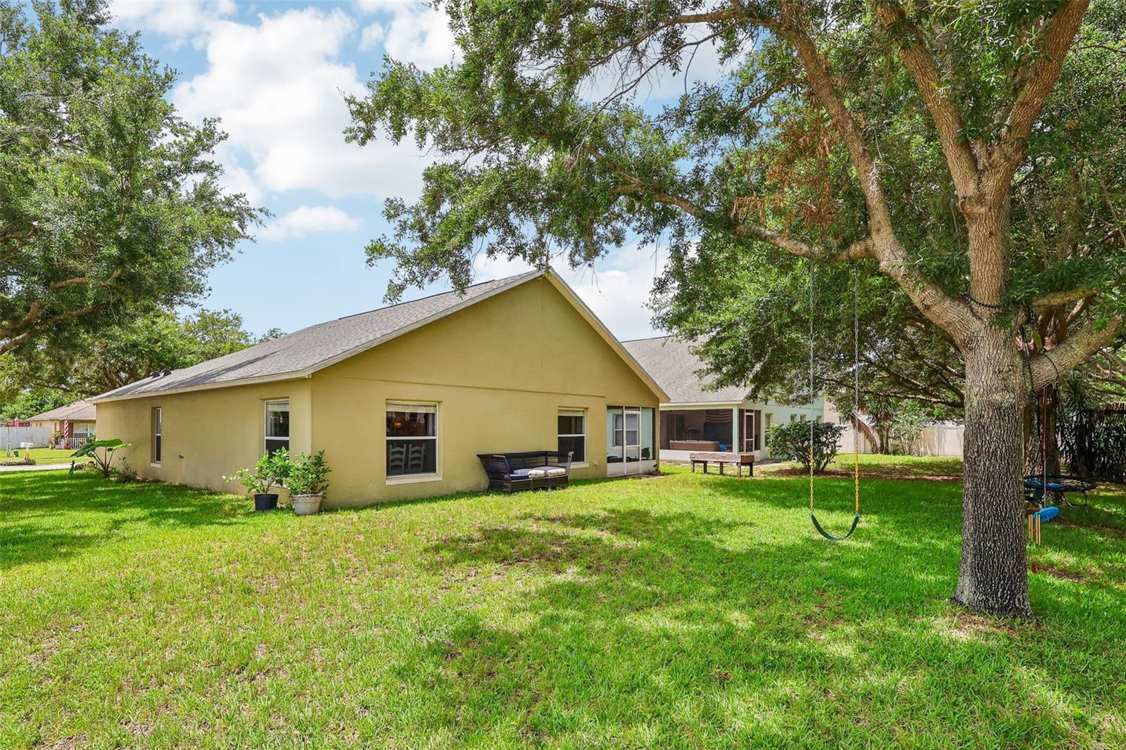 TAVARES CHELSEA OAKS - Residential
