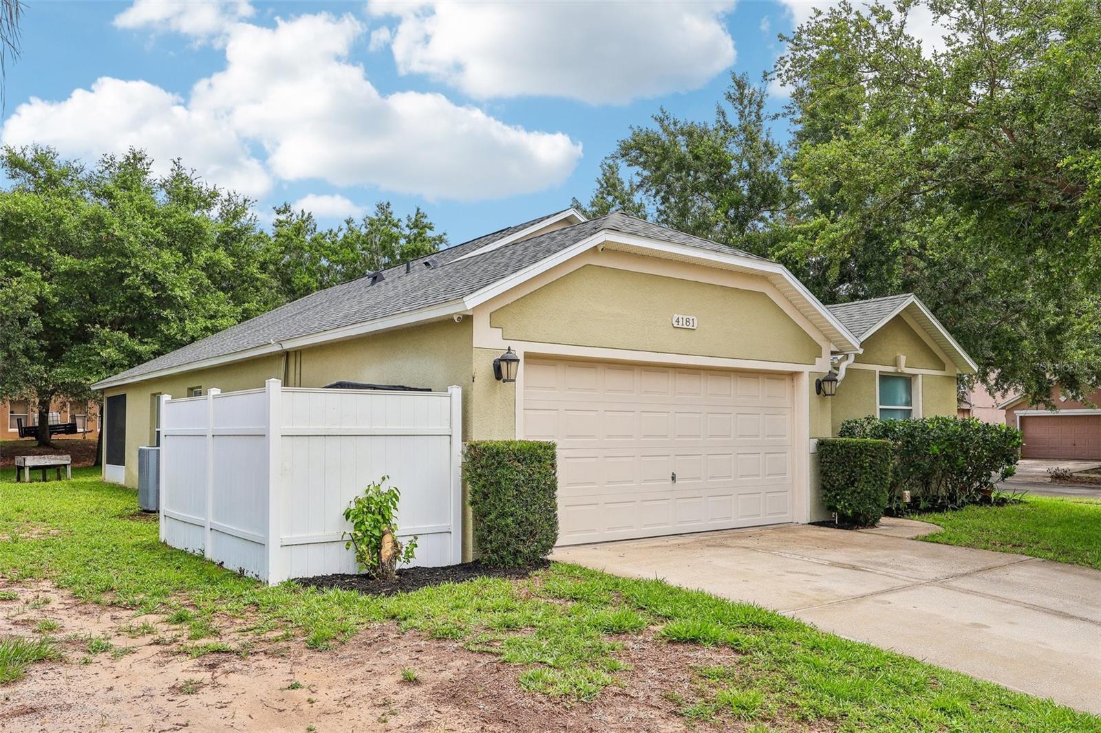 TAVARES CHELSEA OAKS - Residential