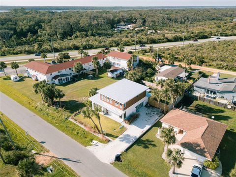 A home in PALM COAST