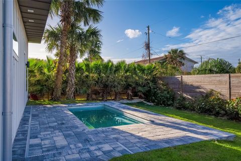 A home in PALM COAST