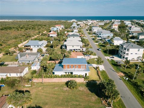 A home in PALM COAST