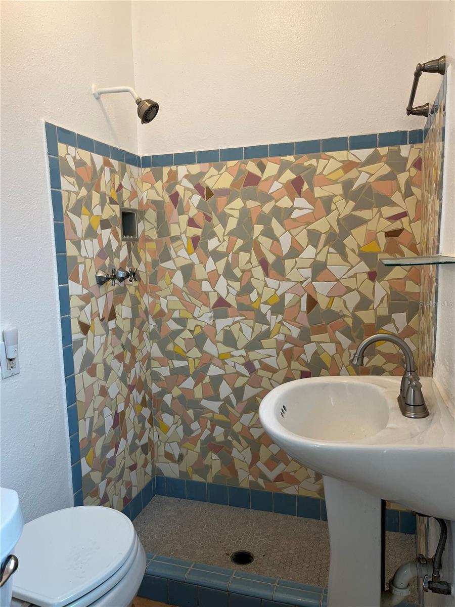 HALLS CENTRAL AVE 1 - Residential