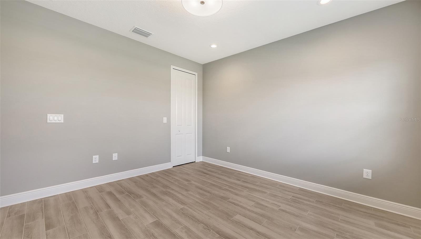 PALM GROVE AT LAKEWOOD RANCH - Residential