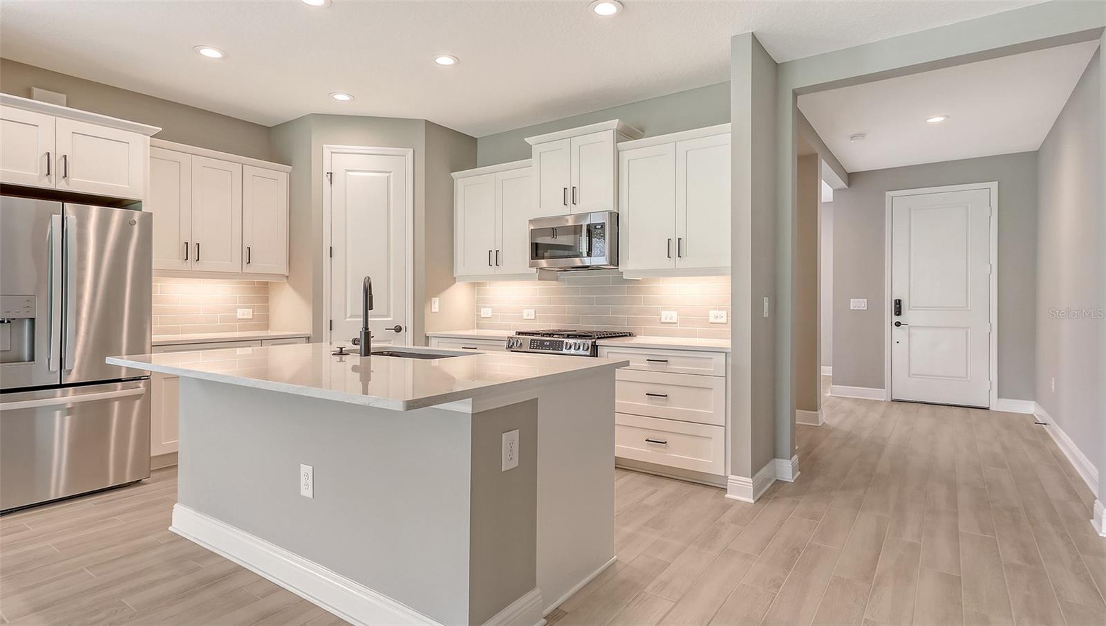 PALM GROVE AT LAKEWOOD RANCH - Residential