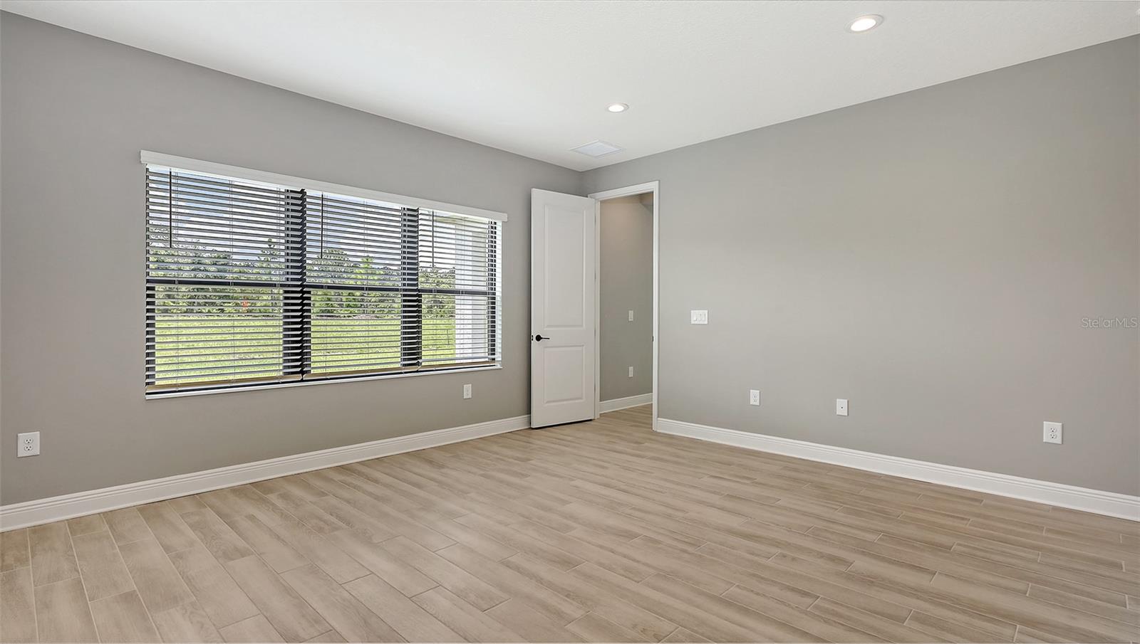 PALM GROVE AT LAKEWOOD RANCH - Residential