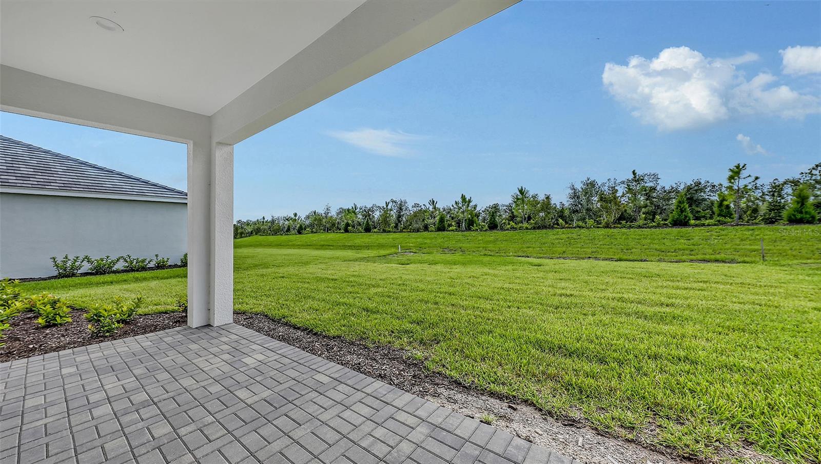 PALM GROVE AT LAKEWOOD RANCH - Residential