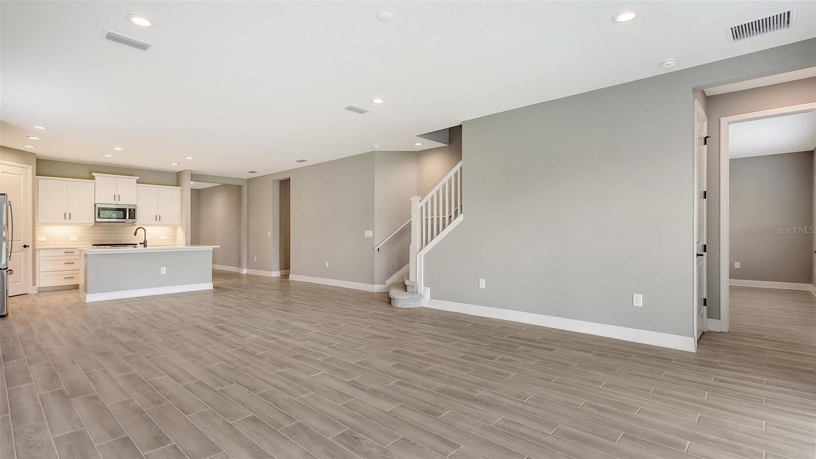 PALM GROVE AT LAKEWOOD RANCH - Residential