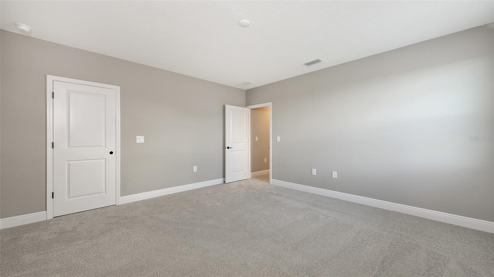 PALM GROVE AT LAKEWOOD RANCH - Residential