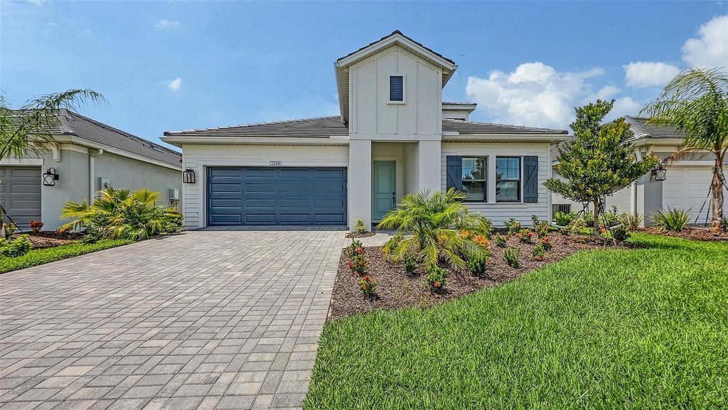 Photo of 2246 Lady Palm Loop, Bradenton, FL 34212 (MLS # A4661806)