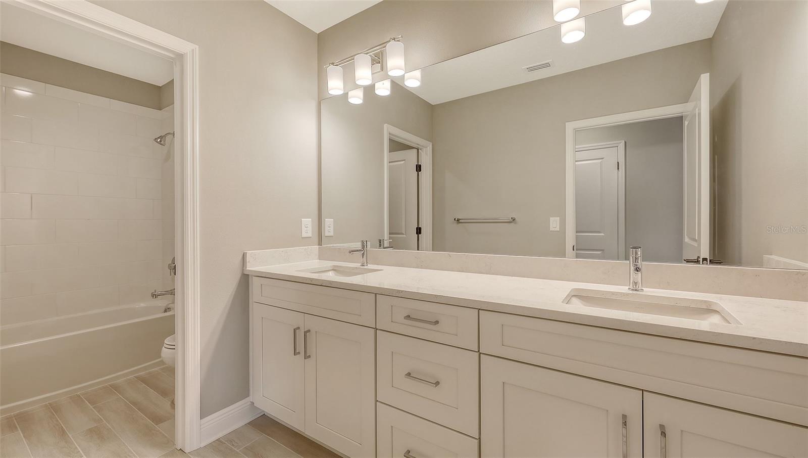 PALM GROVE AT LAKEWOOD RANCH - Residential