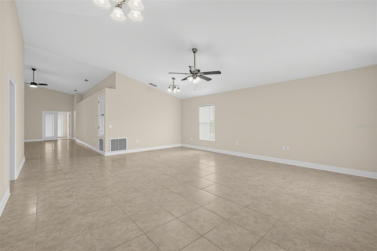 1170 KITTANSETT LANE