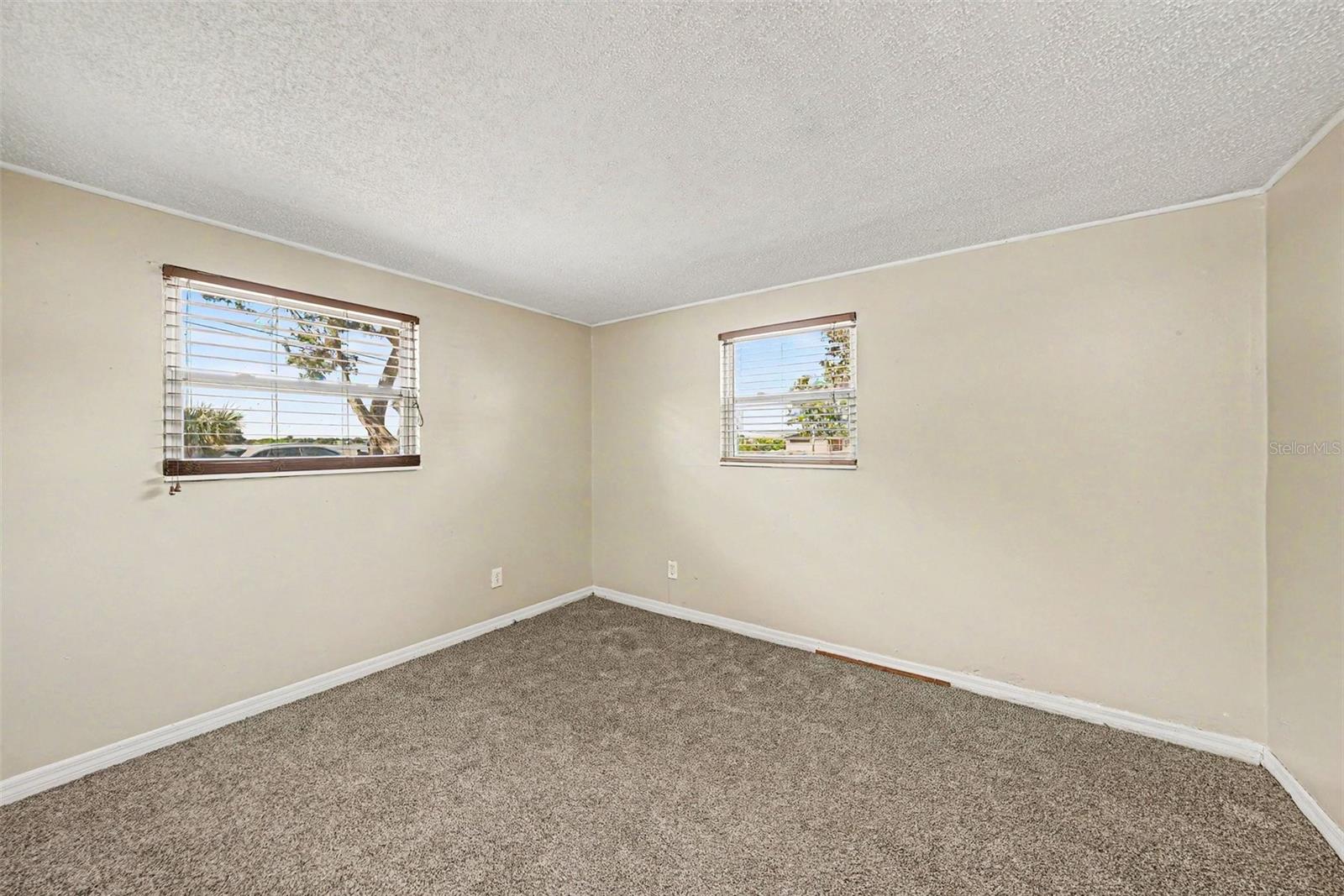 ORANGE LAKE VILLAGE - Residential