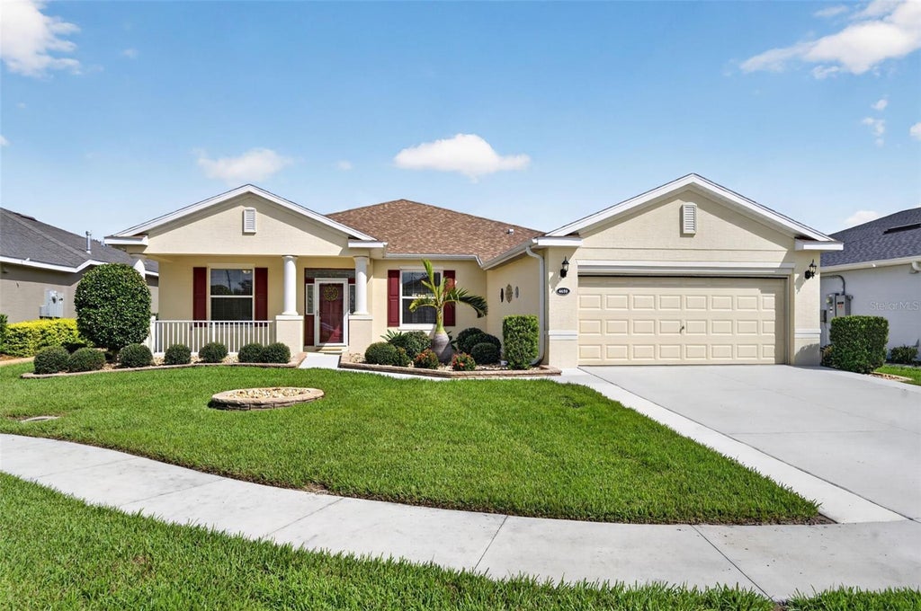 Photo of 4650 Shenandoah River Trail, Leesburg, FL 34748 (MLS # G5116314)