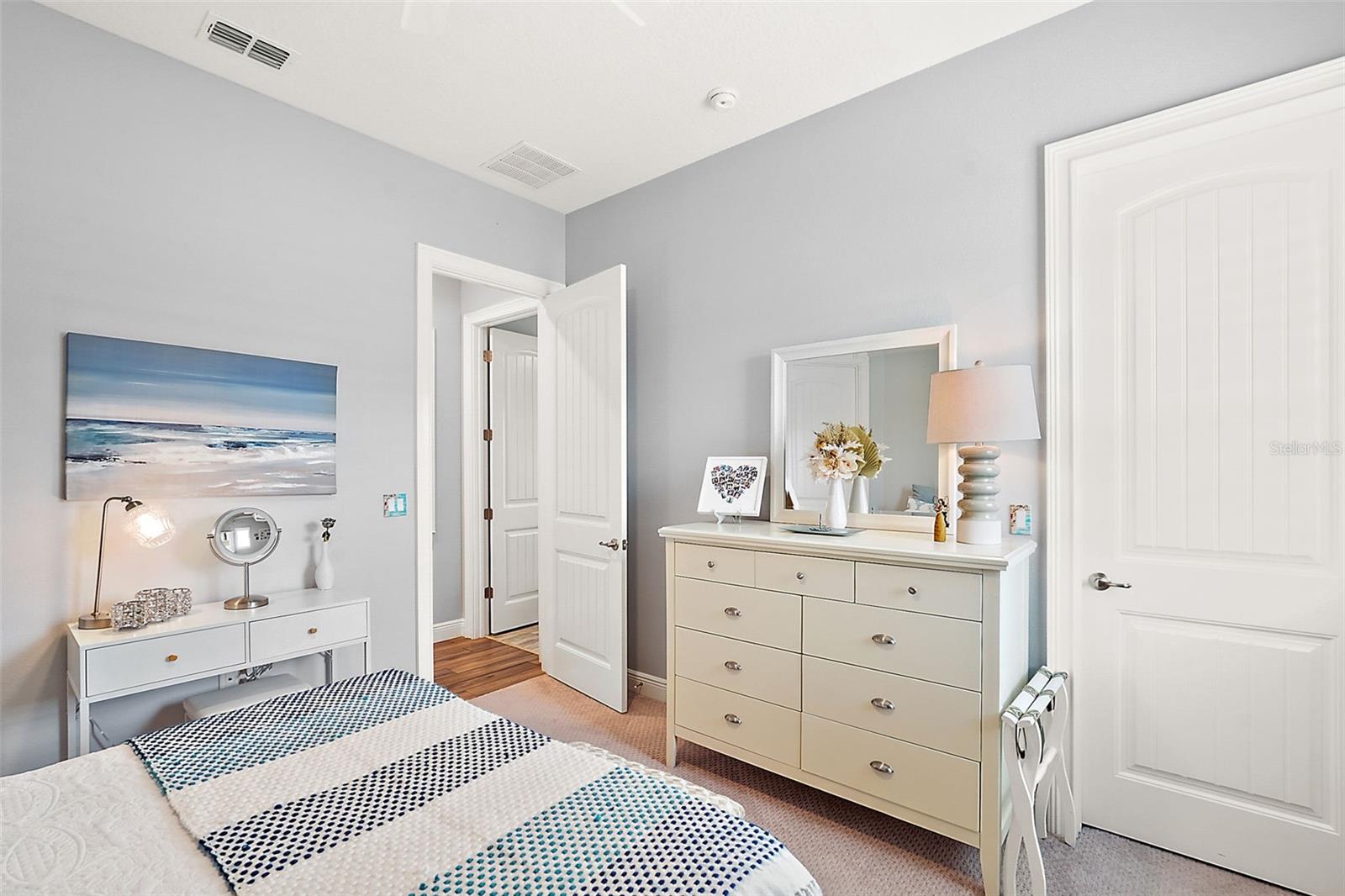 HARBOR HILLS - Residential