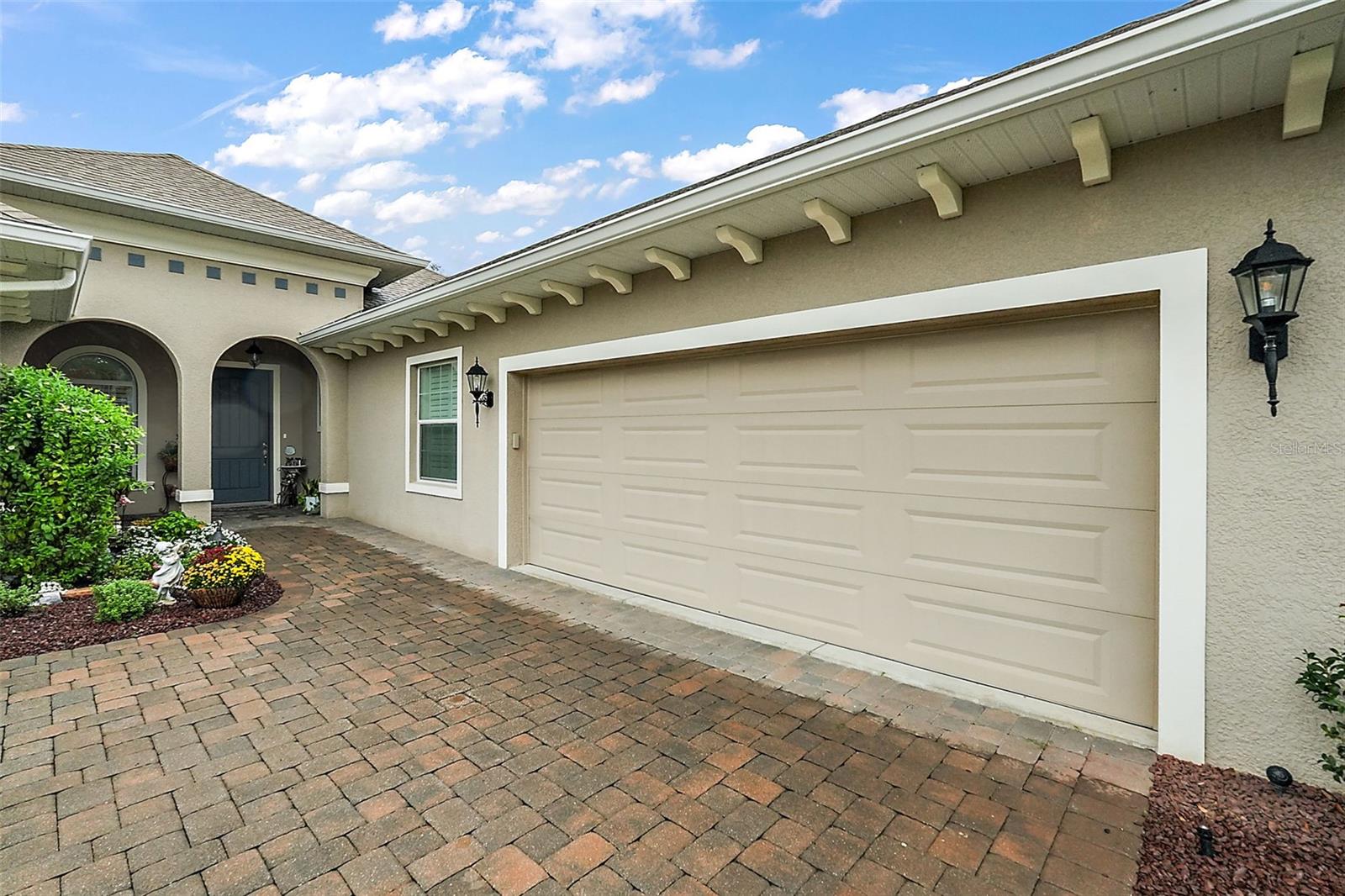 HARBOR HILLS - Residential