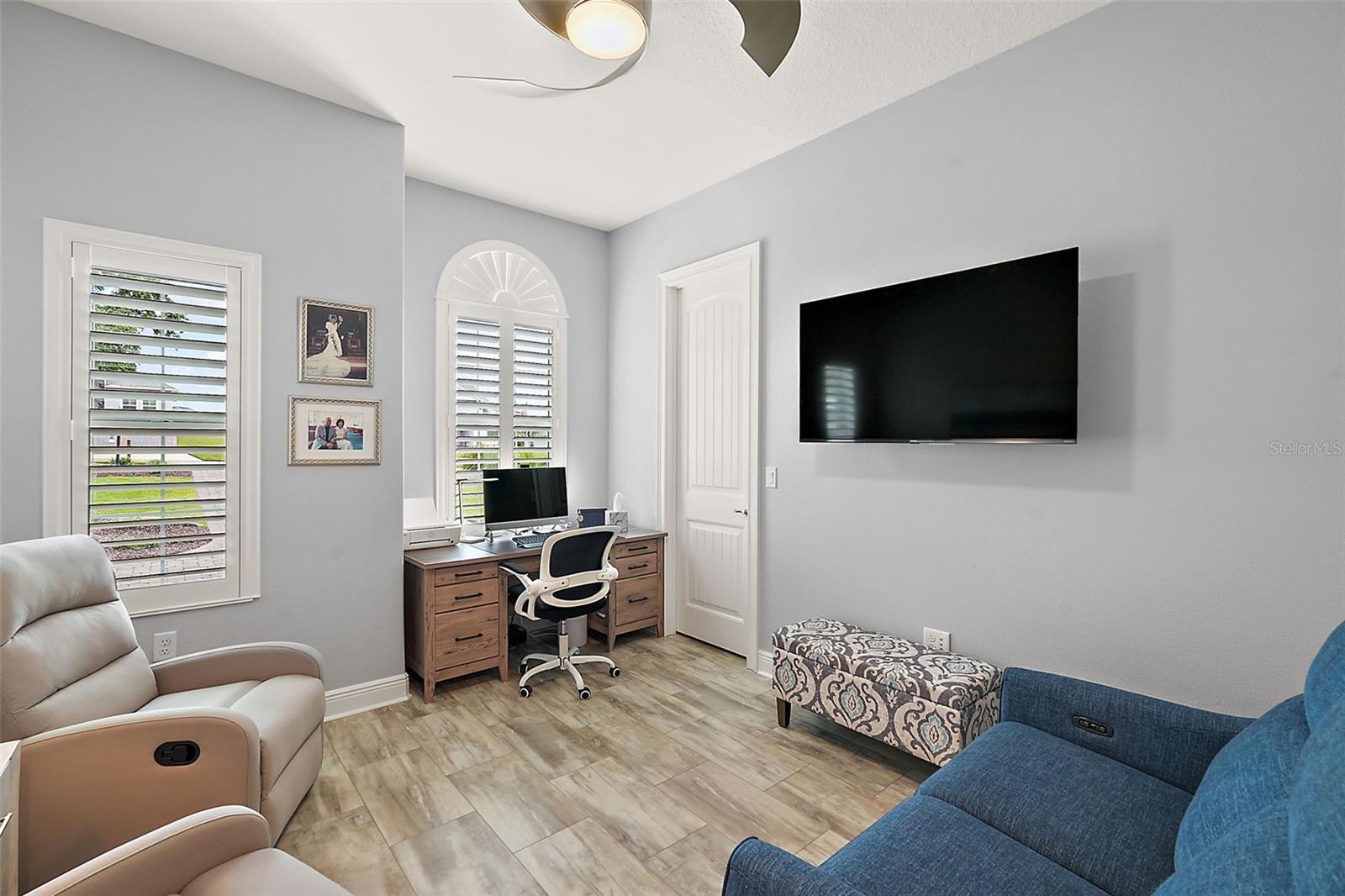 HARBOR HILLS - Residential