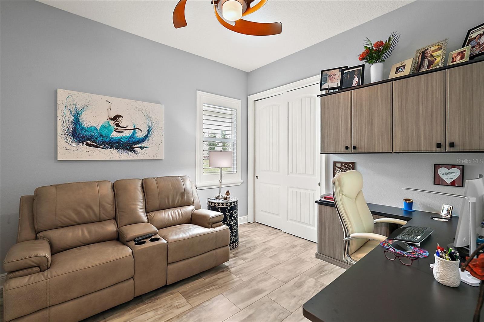 HARBOR HILLS - Residential