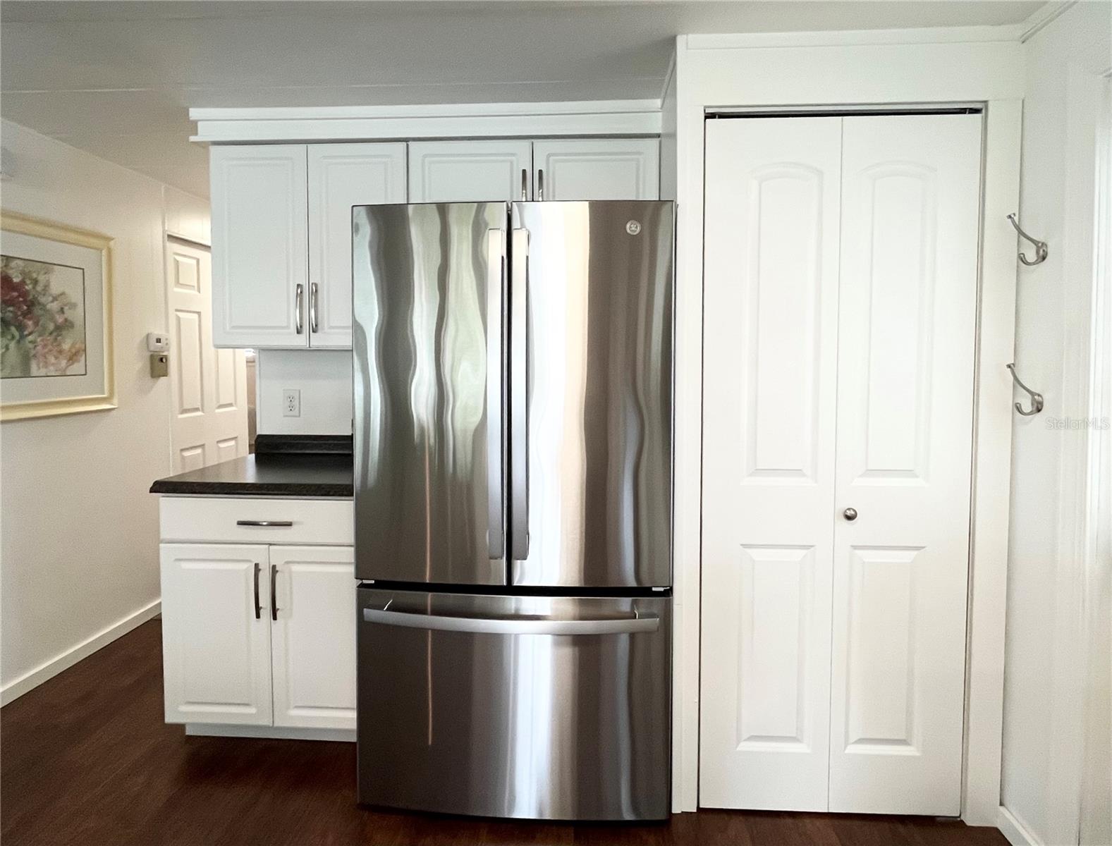 OAKWOOD MANOR - Residential