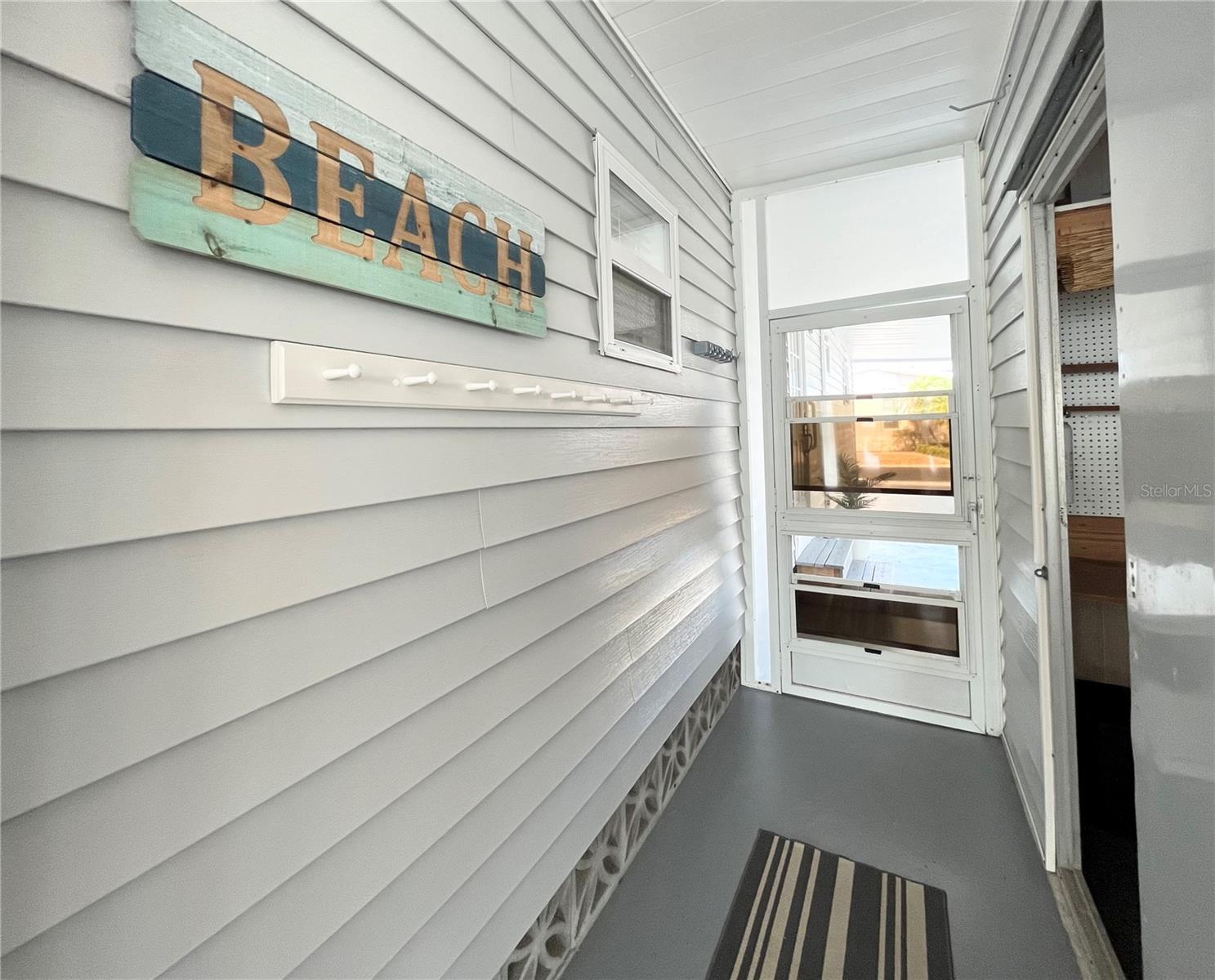 OAKWOOD MANOR - Residential