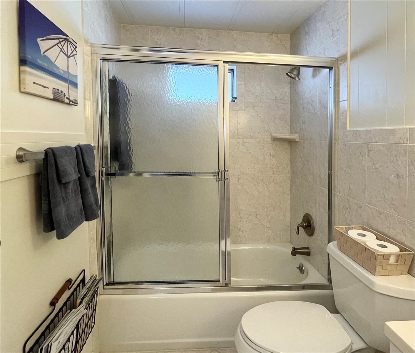 OAKWOOD MANOR - Residential