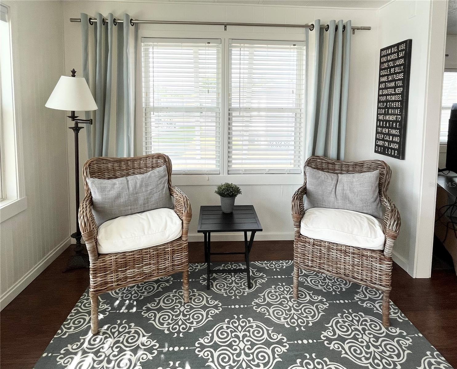 OAKWOOD MANOR - Residential