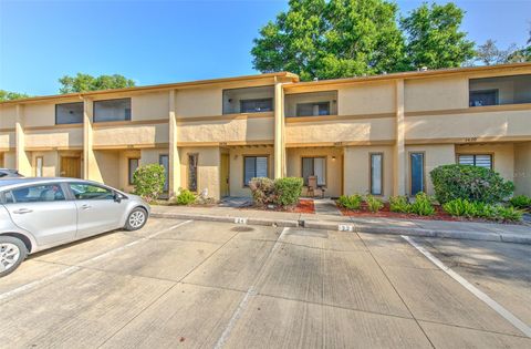 1424 HIGHLAND RIDGE CIRCLE BRANDON FL 33510